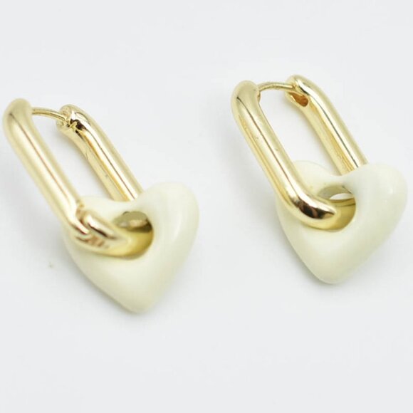 14k Gold Plated Heart Earrings NWT - Picture 4 of 6